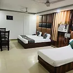 Hotel Aerotech Near Igi Airport